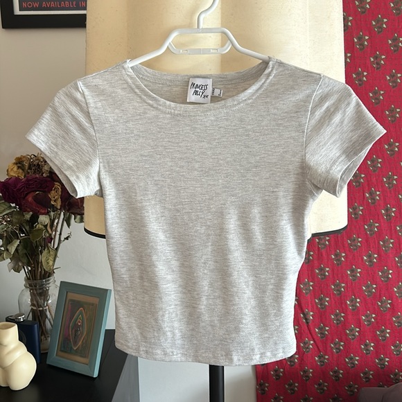 Princess Polly Grey Top Size US 2 - Picture 8 of 11